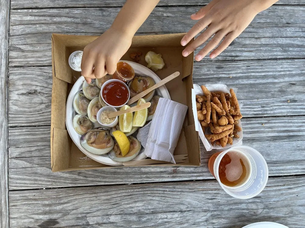 Raw Bar Clams